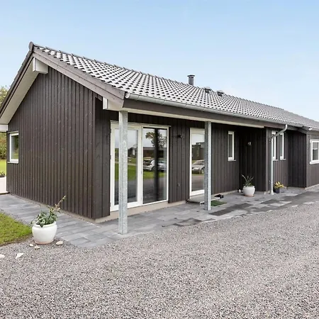 Rathulf - 500m From The Sea By Interhome Feriehus